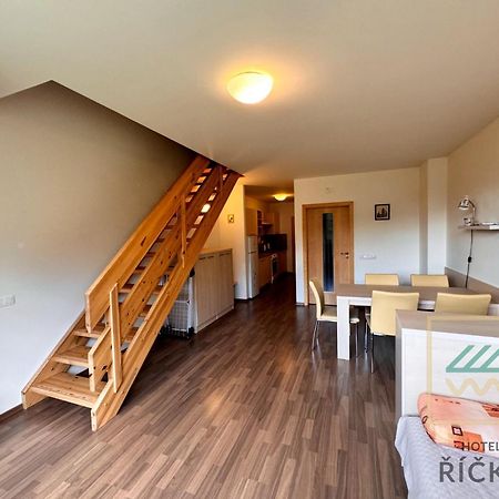 Apartmany Pod Zakletym - Hotel Ricky Εξωτερικό φωτογραφία