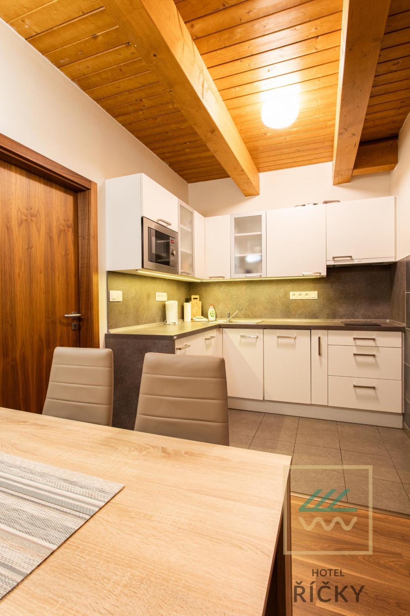 Apartmany Pod Zakletym - Hotel Ricky Εξωτερικό φωτογραφία